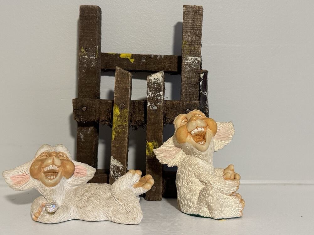Vintage Krystonia Crystal Figurines Panton Poffles Babylon Resin Set of 2